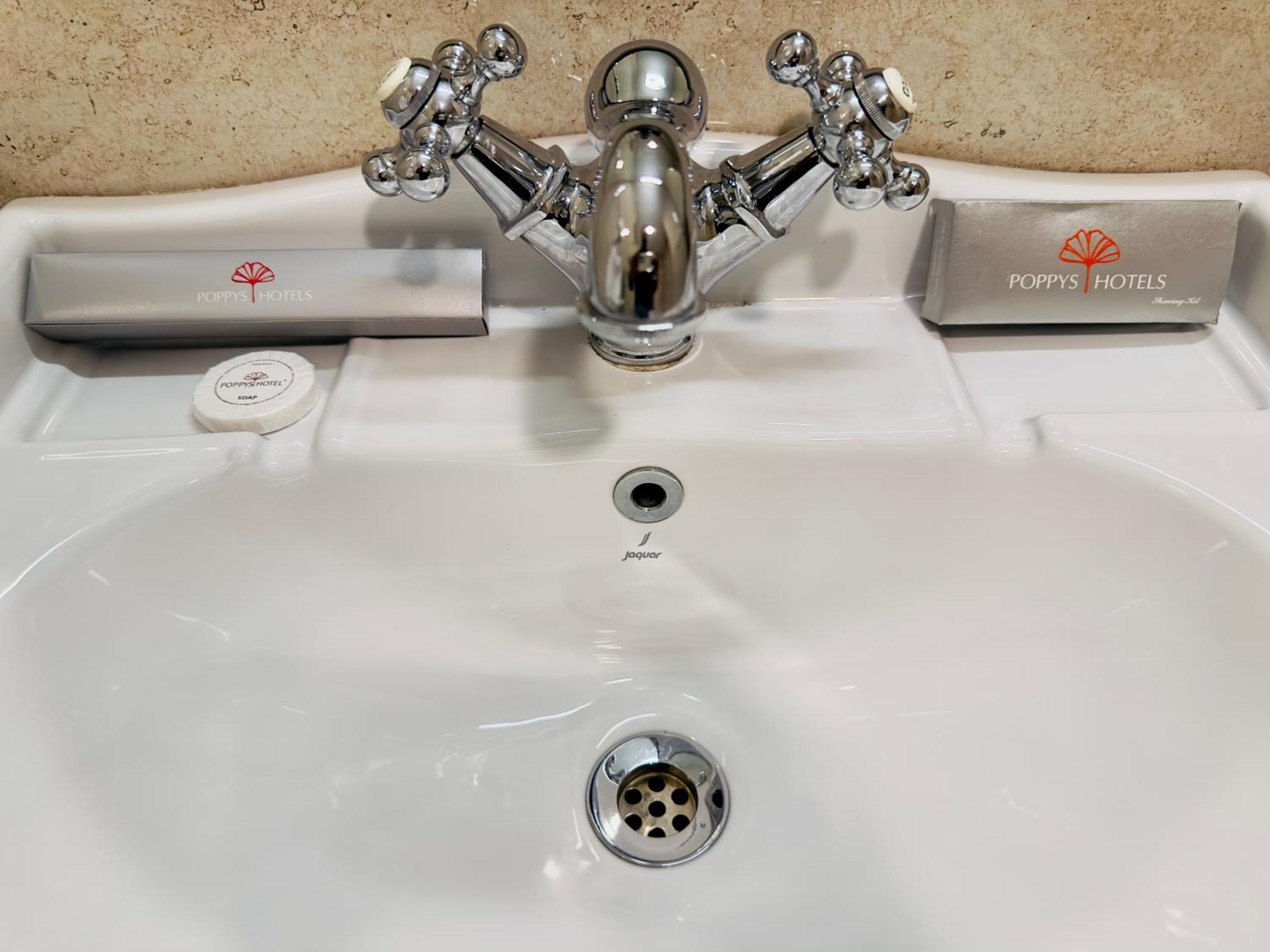 Poppys Pleasant Stay Kodaikanal Ngoại thất bức ảnh